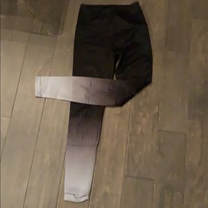 Beyond yoga leggings